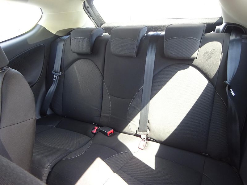 Alfa Romeo MiTo 1.4i 70kW KLIMA  - fotka 7 z 29