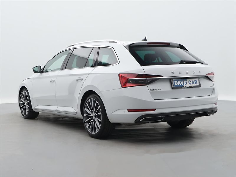 Škoda Superb 2,0 TDI 140kW DSG 4x4 CZ L&K - fotka 5 z 34
