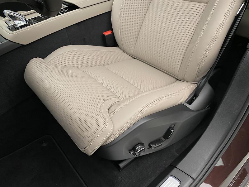 Volvo XC90 (2025) B5 AWD AUT BRIGHT PLUS  - fotka 30 z 75