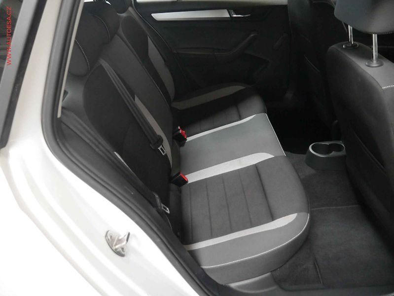 Škoda Rapid (2018) 1.0 TSi, ČR, servis.kniha, AC - fotka 11 z 19