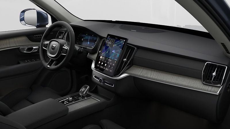 Volvo XC90 (2026) BRIGHT B5 PLUS AWD, VZDUCH. OD - fotka 8 z 9