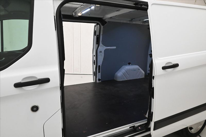 Ford Transit Custom 2,0 ECOBLUE 96KW L2H1 Záruka a - fotka 12 z 29