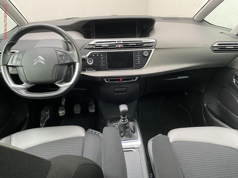 Citroën Grand C4 SpaceTourer (2019) 1.5 HDi, Shine, TZ, navi - fotka 8 z 19