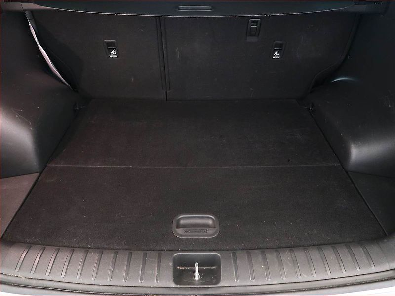 Hyundai Tucson (2018) 1.7 CRDi, Automat, Xenony - fotka 14 z 17