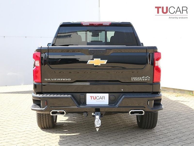Chevrolet Silverado (2025) High Country 6.2 V8  - fotka 5 z 47