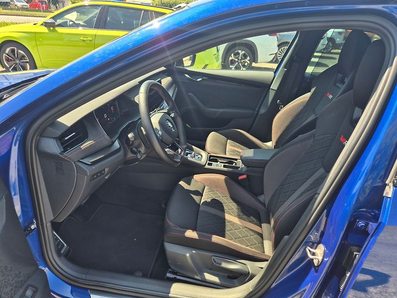 Škoda Octavia RS 2,0TSI DSG 180kW, CZ, záruk - fotka 10 z 37