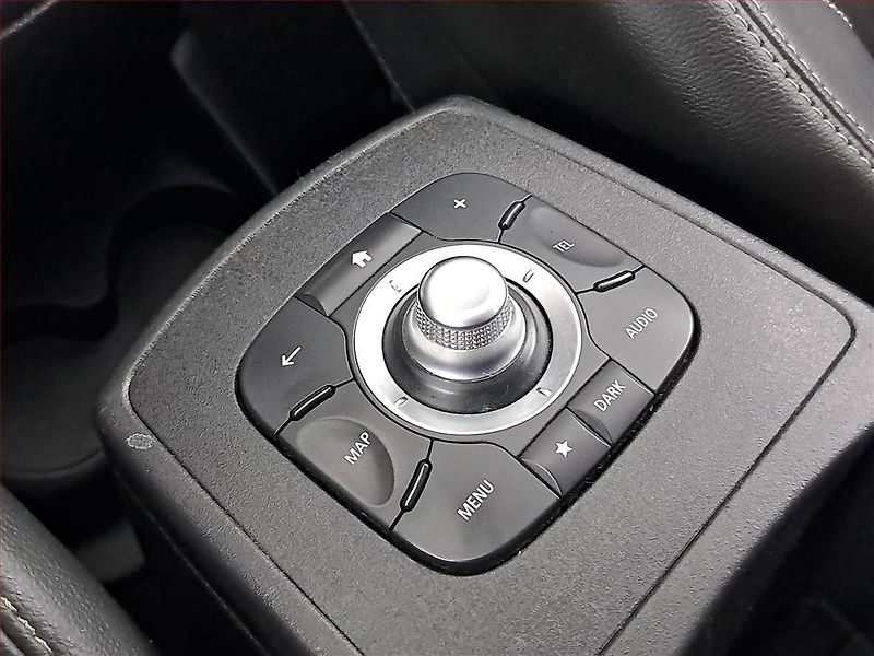 Renault Grand Scénic (2014) 2.0 dCi, 7 míst, Navi - fotka 17 z 19