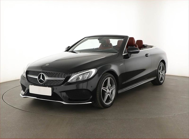 Mercedes-Benz Třídy C (2018) C 220 d 4MATIC - fotka 2 z 31