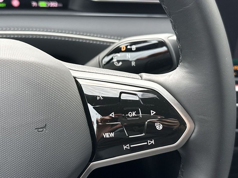 Volkswagen ID.7 Tourer (2025) 210 kW Pro S People - fotka 20 z 33