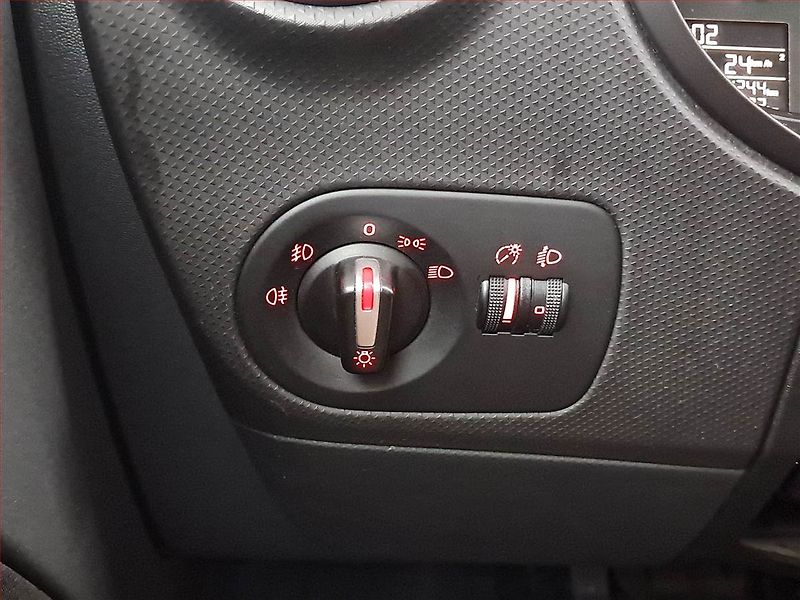 Seat Leon (2010) 1.4, jezdí výborně - fotka 15 z 15