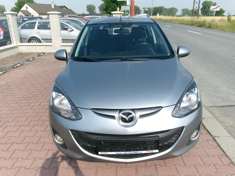Mazda 2 (2011) 1,3i KLIMA ALU VÝHŘEV - fotka 2 z 27
