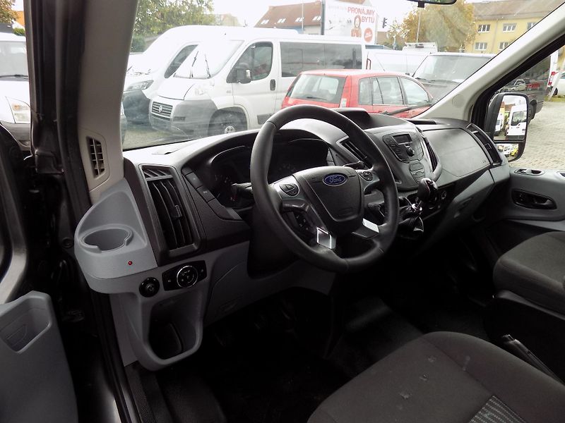 Ford Transit 2,2 TDCI 114KW 8 SD, RAMPA, NT - fotka 17 z 42