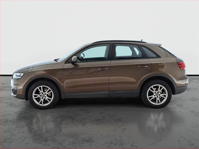 Audi Q3 (2013) 2.0 TDI, 4X4, Automat, Navi - fotka 3 z 16
