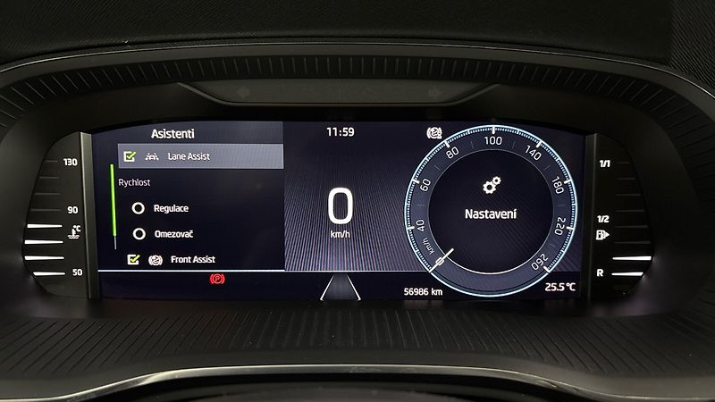 Škoda Octavia 1.0 TSI Ambition Combi - fotka 10 z 24