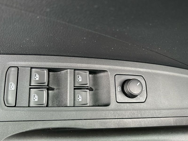 Škoda Fabia (2023)  1.5 TSI 110kW Style DSG - fotka 14 z 22