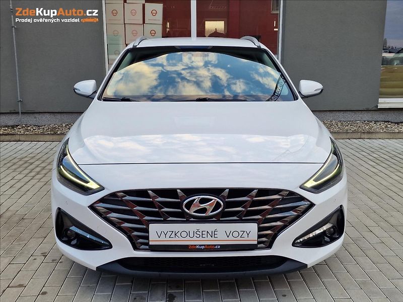 Hyundai i30 1.0T-Gdi Smart Kombi,ČR,1.Maj - fotka 4 z 50