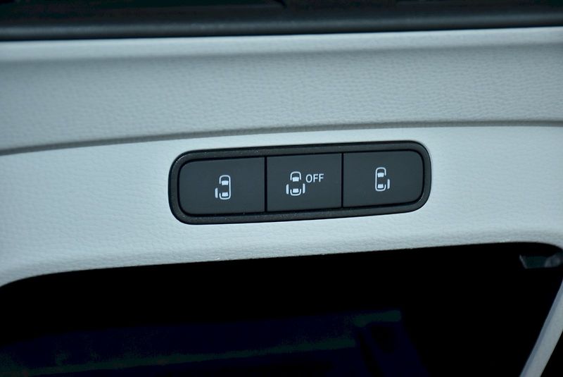 Volkswagen ID.Buzz (2023) PRO 150 kW - fotka 31 z 35