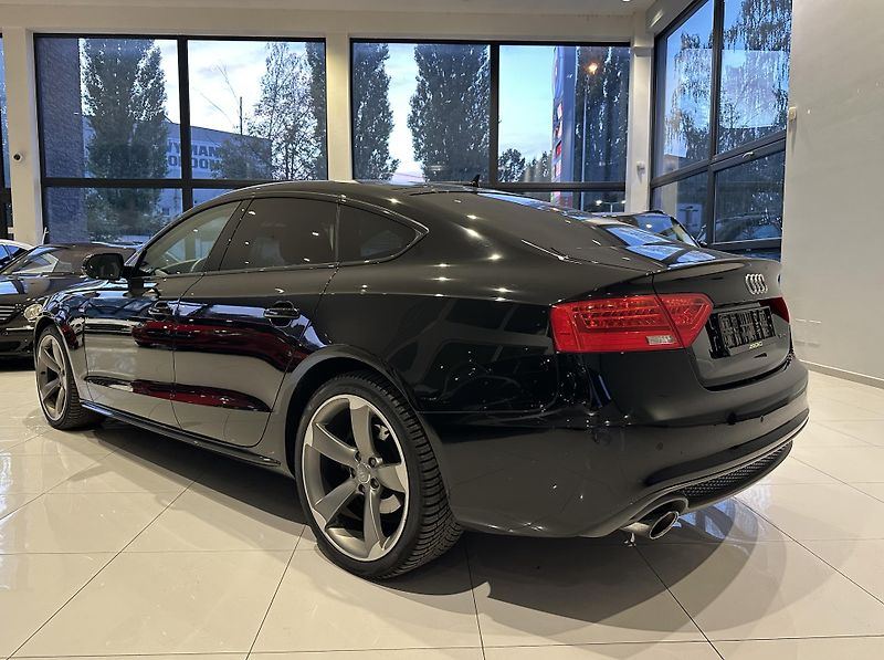 Audi A5 (2016) - fotka 21 z 36