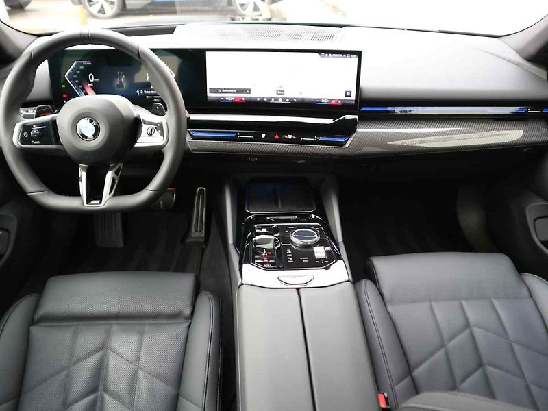 BMW Řada 5 - fotka 7 z 10