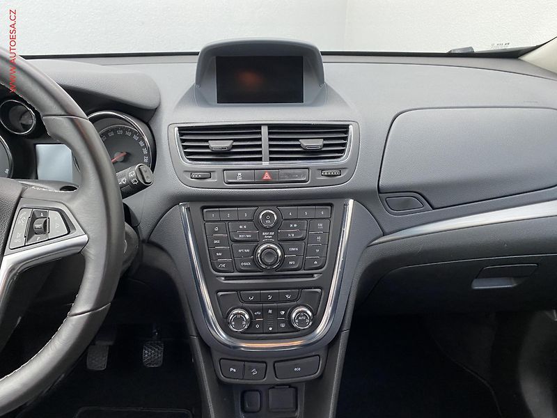 Opel Mokka (2014) 1.7 CDTi 4x4, Innovation - fotka 12 z 19