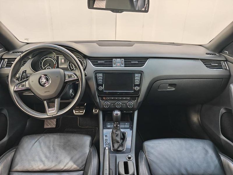Škoda Octavia RS 6DSG 2,0TSI - fotka 10 z 26