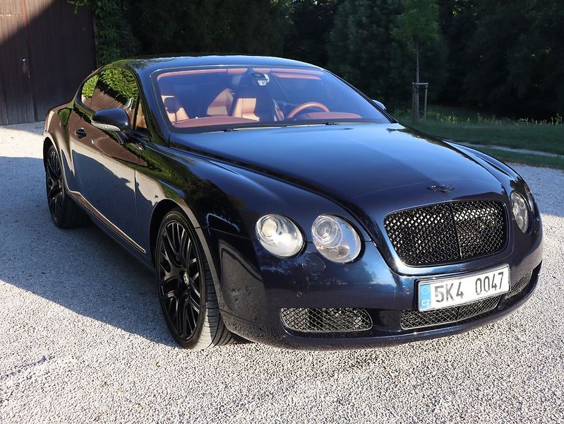 Bentley Continental GT (2004) - fotka 5 z 42
