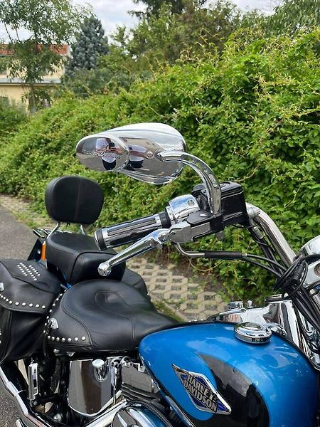 Harley-Davidson FLSTC Heritage Softail Classic (2011) - fotka 13 z 16