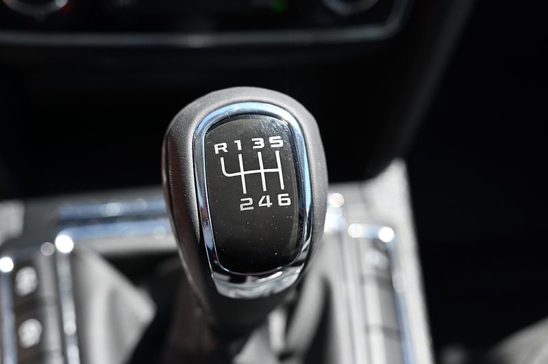 Škoda Superb 2.0TDI 103KW Ambition 9/2012 - fotka 18 z 38