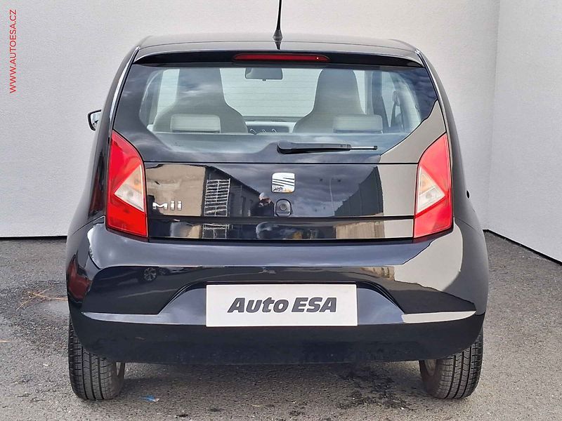 Seat Mii (2013) 1.0 MPi, Style - fotka 5 z 16