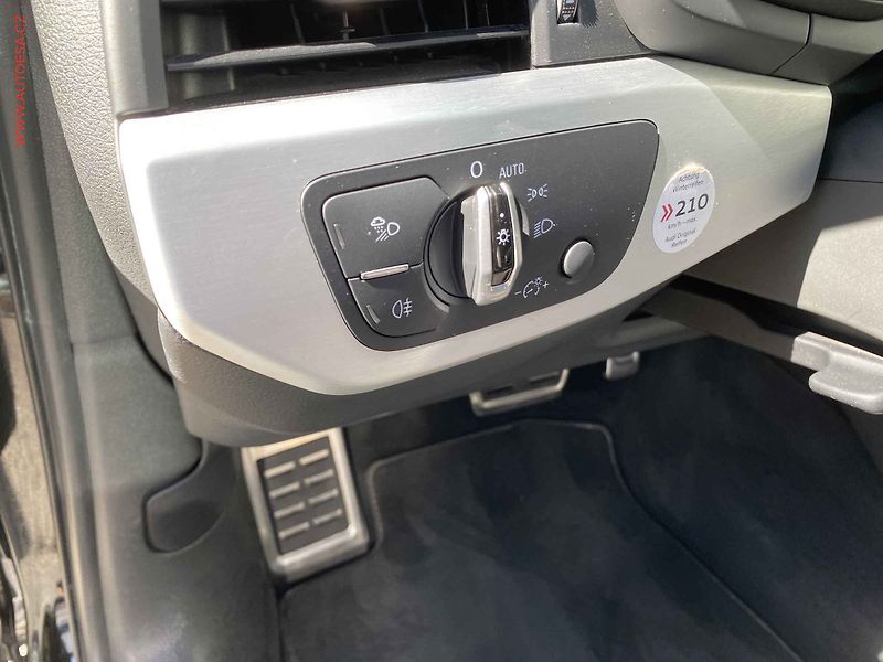 Audi A4 (2016) 3.0 TDi quattro, S-line, AT - fotka 15 z 20