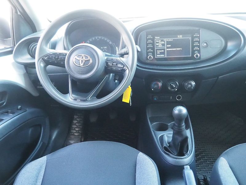 Toyota Aygo (2022) X 1.0 VVTI, AC - fotka 15 z 34
