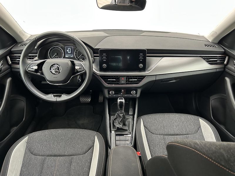 Škoda Scala 1.5 TSI Style Plus - fotka 5 z 28