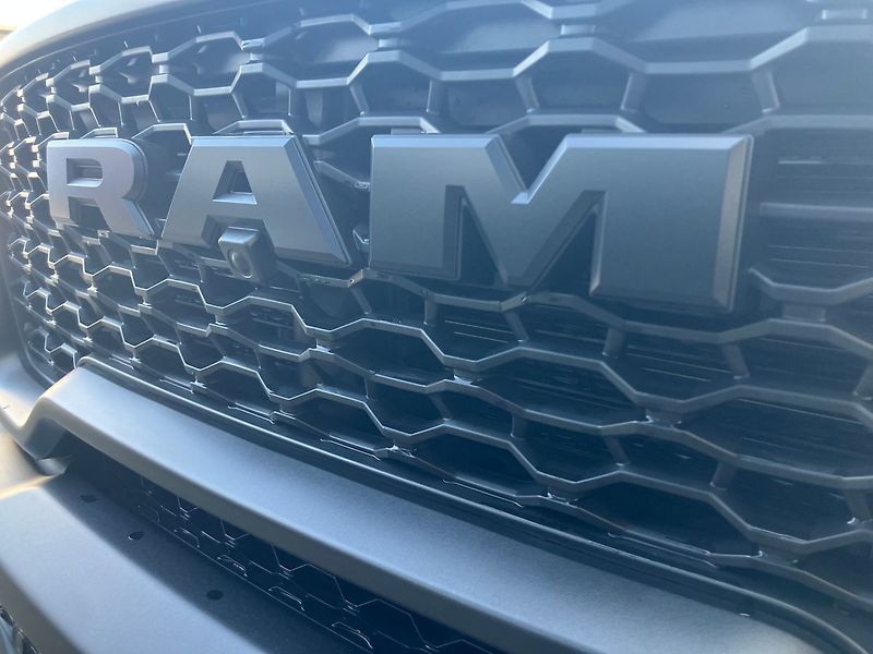 Dodge RAM 3.0 I6 426k REBEL PREMIUM EDIT - fotka 77 z 78