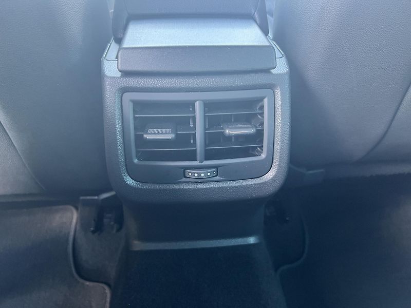 Seat Leon Cupra 280 2.0TSi DSG KŮŽE ALU - fotka 33 z 55
