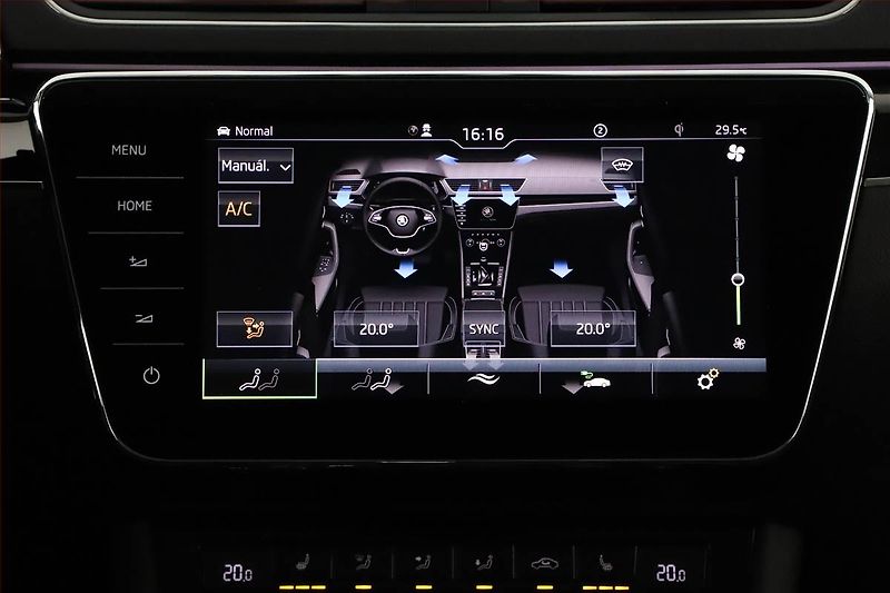 Škoda Superb (2021) Laurin&Klement iV 1.4 TSI PHEV - fotka 16 z 26