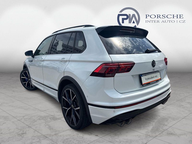 Volkswagen Tiguan R 2.0 TSI 235Kw DSG Akrapovič - fotka 7 z 27