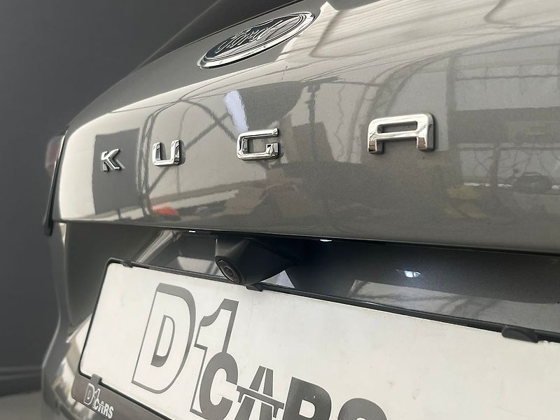 Ford Kuga 2.5 Duratec HEV 4x4 TITANIUM - fotka 38 z 56