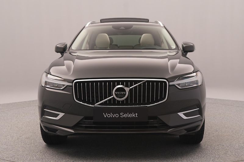 Volvo XC60 B5 AWD INSCRIPTION AUT  - fotka 16 z 56
