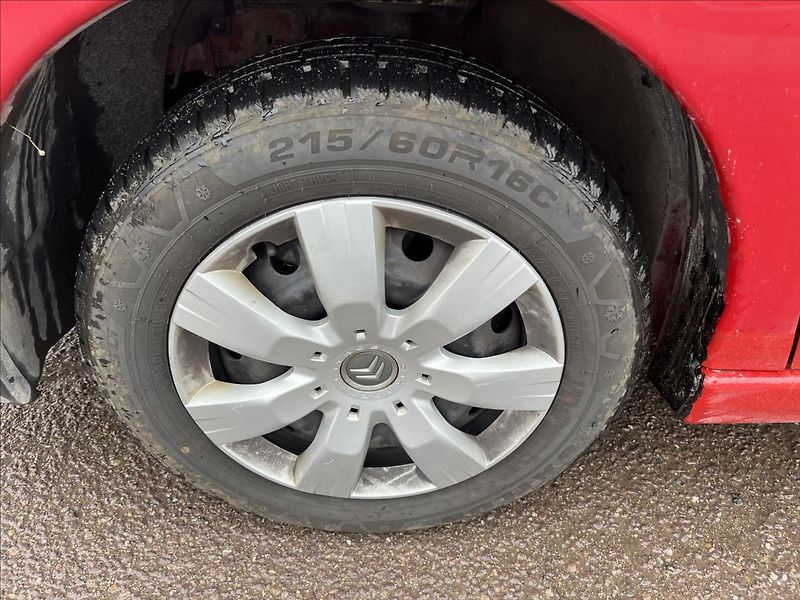 Citroën Jumpy 2,0 HDi L2 3MÍSTA ROZVODY -DPH - fotka 26 z 26
