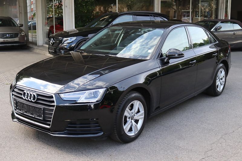 Audi A4 2.0TDI S-TRONIC SEDAN 110kW - fotka 16 z 50