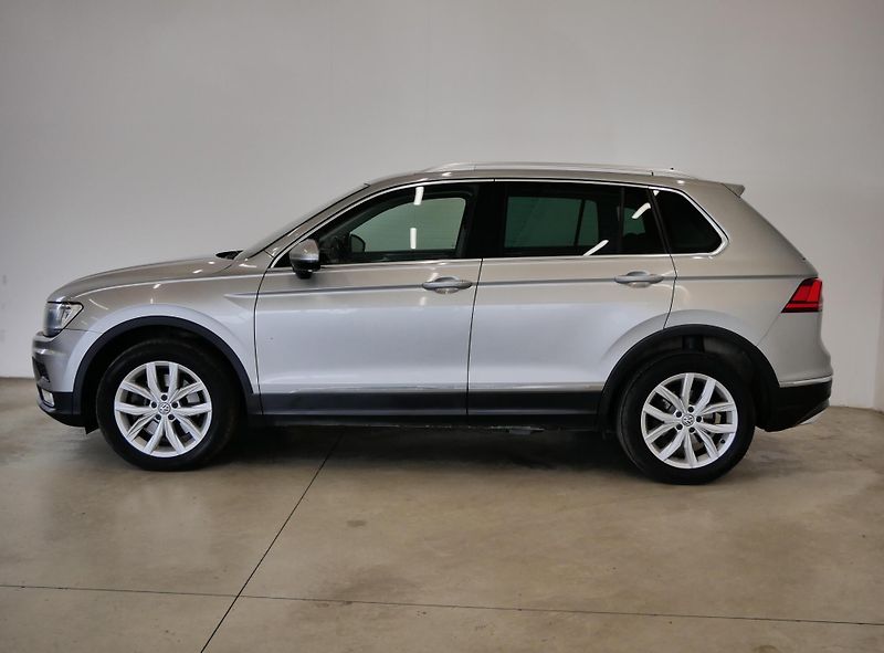 Volkswagen Tiguan - fotka 3 z 25