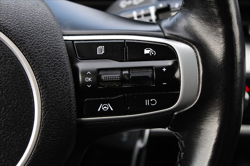 Kia Sportage 1,6 CRDi  ČR,EXCLUSIVE,ZÁRUKA - fotka 23 z 37