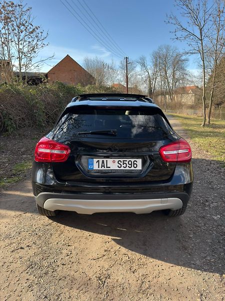 Mercedes-Benz GLA (2014) 220 CDI 4MATIC  - fotka 4 z 20
