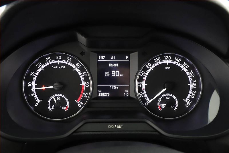 Škoda Octavia (2019) 2.0 TDI, Automat, Navi - fotka 9 z 17