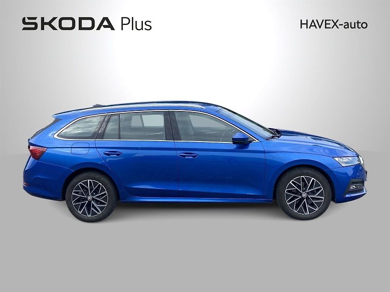 Škoda Octavia (2023) Combi 1.5 TSI M-HEV DSG Style+ - fotka 3 z 39
