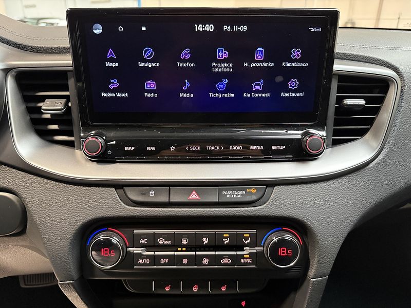 Kia Ceed 1.5 T-GDI 118kW Top SW DCT - fotka 7 z 13