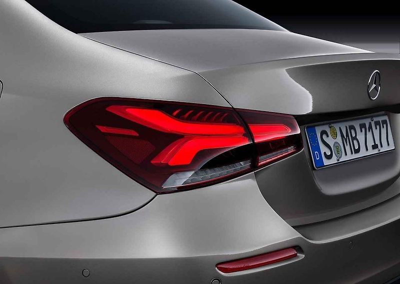 Mercedes-Benz A sedan (2018)