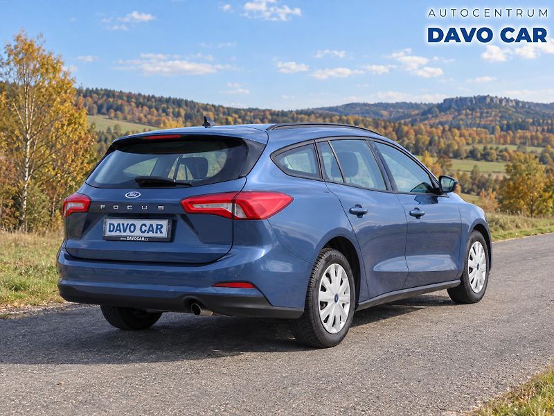 Ford Focus 1,0 EB 92kW CZ DPH 1.Maj. - fotka 6 z 25