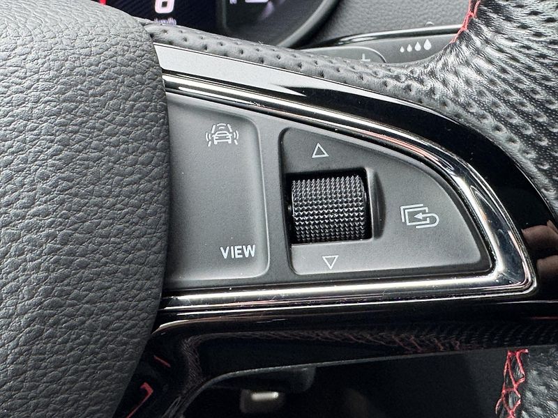 Škoda Octavia (2019) 2.0TSi 245 RS, DSG, PANO   - fotka 22 z 50