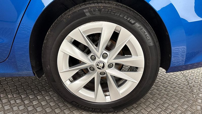 Škoda Octavia 1.5 TSI Style - fotka 19 z 29